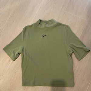 NIKE Mock Neck Top